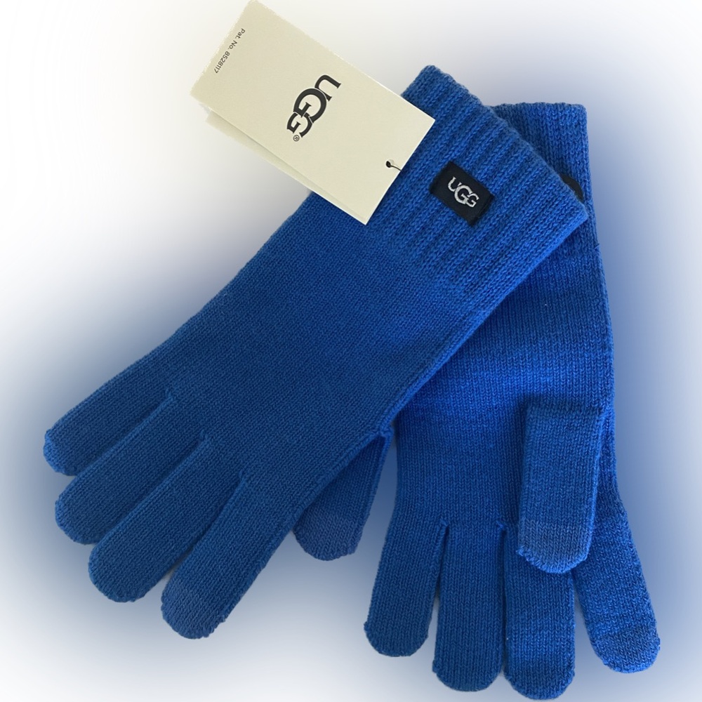UGG Blue Knit Gloves for Women with Touchscreen Compatibility